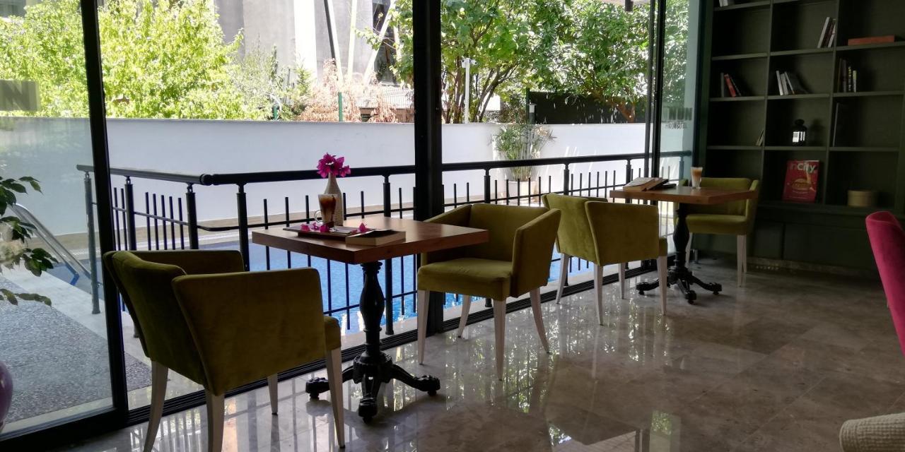 Nun Junior Otel