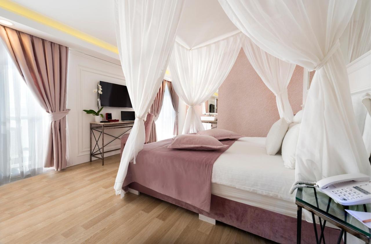 Otel Nun Junior