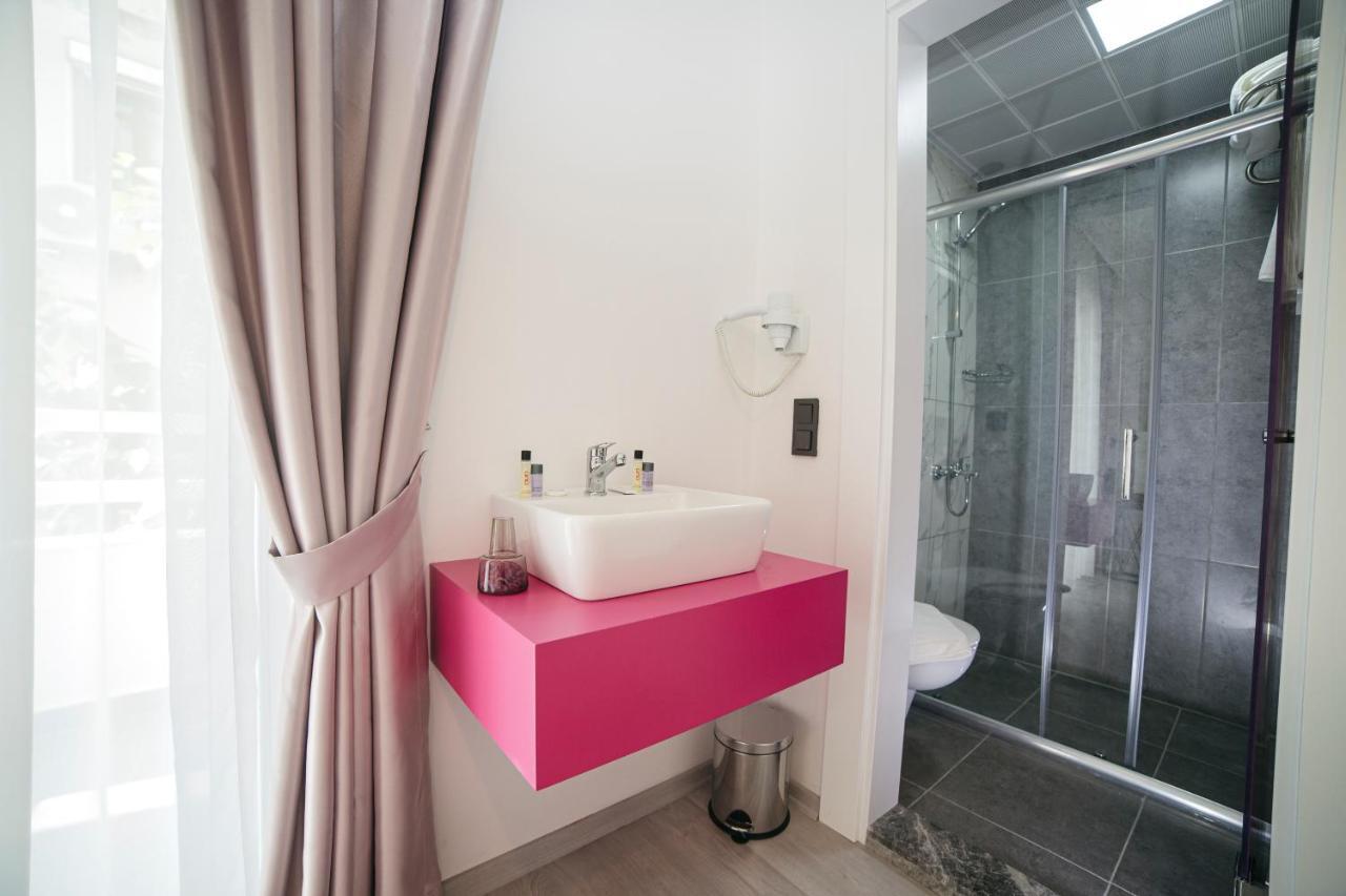 Otel Nun Junior